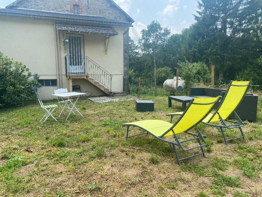 Petite Maison En Auvergne Giat エクステリア 写真