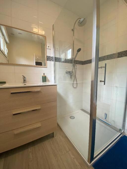 Petite Maison En Auvergne Giat エクステリア 写真